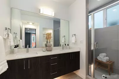 8581 Mary Avenue NW, Seattle, WA 98117 - Photo 15