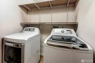 15035 NE 16th St, Bellevue, WA 98007 - Photo 27