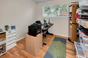 15035 NE 16th St, Bellevue, WA 98007 - Photo 17