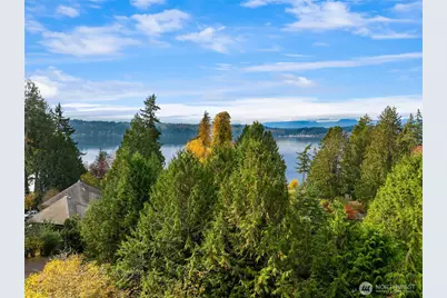 9674 Olympus Beach Road, Bainbridge Island, WA 98110 - Photo 17