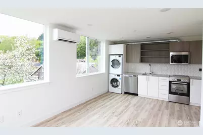 4724 31st Avenue S, Seattle, WA 98108 - Photo 11