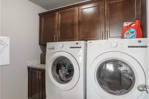 18436 Village Pkwy E, Bonney Lake, WA 98391 - Photo 17