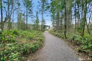 18436 Village Pkwy E, Bonney Lake, WA 98391 - Photo 35