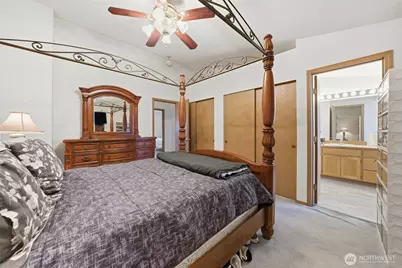 15715 44th Avenue Ct E, Tacoma, WA 98446 - Photo 17