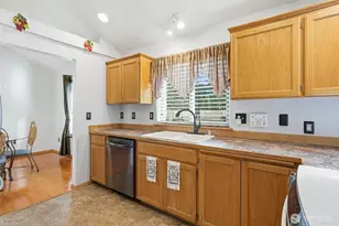 15715 44th Ave Ct E, Tacoma, WA 98446 - Photo 9