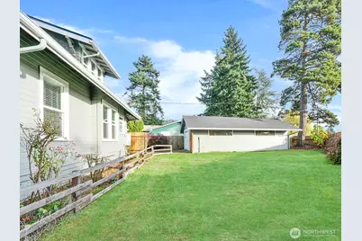 304 Varner Avenue SE, Orting, WA 98360 - Photo 3