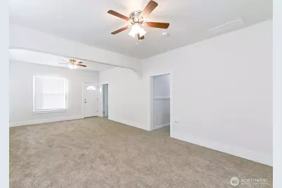 304 Varner Avenue SE, Orting, WA 98360 - Photo 13