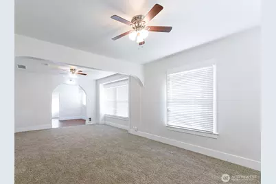 304 Varner Avenue SE, Orting, WA 98360 - Photo 11