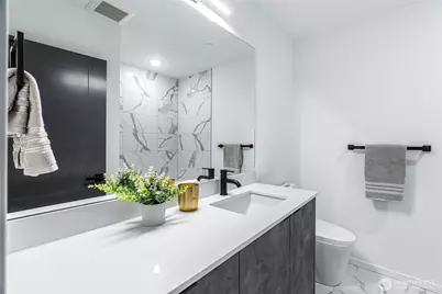 12512 35th Avenue NE #B, Seattle, WA 98125 - Photo 7