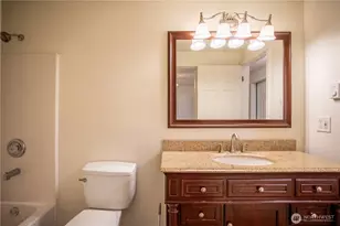 19139 Rosemary St SW, Rochester, WA 98579 - Photo 17