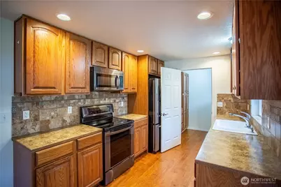 19139 Rosemary Street SW, Rochester, WA 98579 - Photo 11