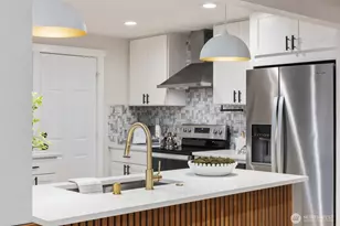 9029 4th Ave NW, Seattle, WA 98117 - Photo 11