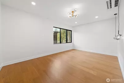 7903 240th Street SW, Edmonds, WA 98026 - Photo 19