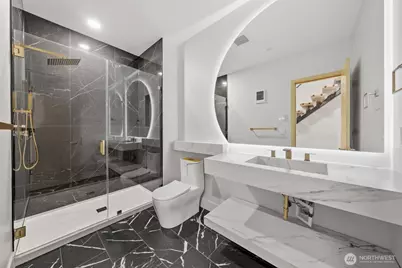 7903 240th Street SW, Edmonds, WA 98026 - Photo 33