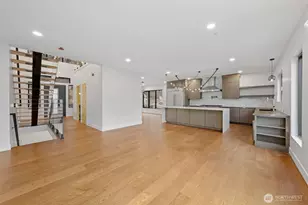 7903 240th St SW, Edmonds, WA 98026 - Photo 3