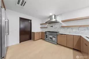 7907 240th St SW, Edmonds, WA 98026 - Photo 13