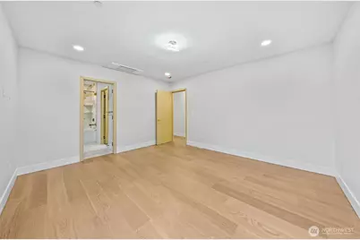 7905 240th Street SW, Edmonds, WA 98026 - Photo 17