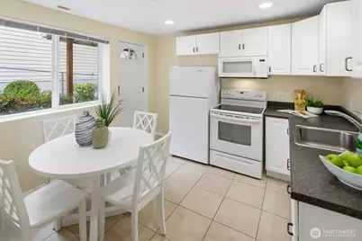 12664 NE 87th Street, Kirkland, WA 98033 - Photo 25