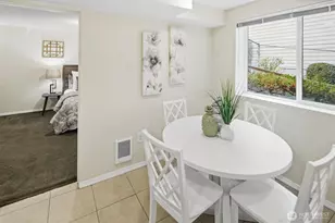 12664 NE 87th St, Kirkland, WA 98033 - Photo 27