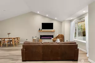 576 Saddle Rock Loop, Wenatchee, WA 98801 - Photo 3