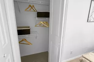 300 10th Ave, Seattle, WA 98122 - Photo 13