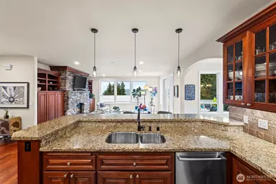 2702 60th Street NW, Gig Harbor, WA 98335 - Photo 9