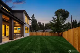 13698 NE 83rd St, Redmond, WA 98052 - Photo 31