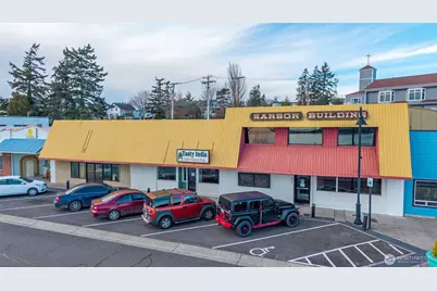 930 SE Pioneer Way, Oak Harbor, WA 98277 - Photo 1