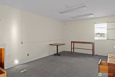 930 SE Pioneer Way, Oak Harbor, WA 98277 - Photo 21