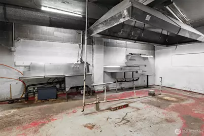 930 SE Pioneer Way, Oak Harbor, WA 98277 - Photo 7