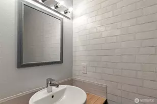 17028 NE 80th St, Redmond, WA 98052 - Photo 13