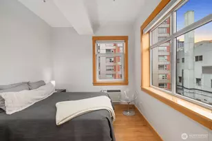 81 Vine St, Seattle, WA 98121 - Photo 17