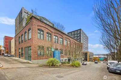 81 Vine Street #406, Seattle, WA 98121 - Photo 35