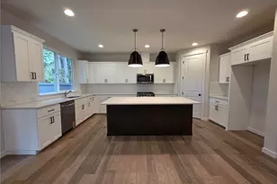 15306 106th Ave E, Puyallup, WA 98374 - Photo 5