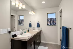 32953 Skyline Ln, Black Diamond, WA 98010 - Photo 13