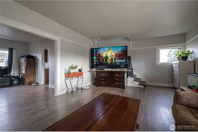 300 W 3rd Street, Aberdeen, WA 98520 - Photo 9