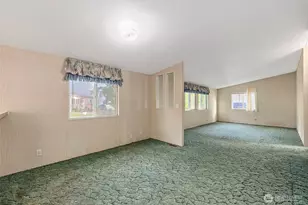 14306 Greenbelt Dr E, Bonney Lake, WA 98391 - Photo 21