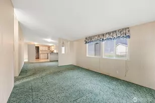 14306 Greenbelt Dr E, Bonney Lake, WA 98391 - Photo 33