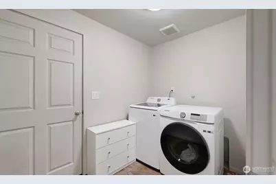 907 E Cascade Street, Othello, WA 99344 - Photo 23