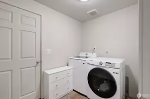 907 E Cascade St, Othello, WA 99344 - Photo 23