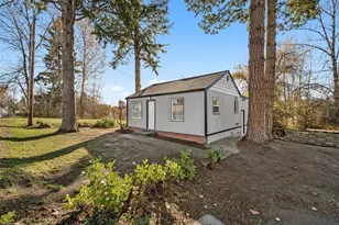 12535 SE Kent-Kangley Rd, Kent, WA 98030 - Photo 1