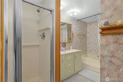 6217 4th Street E, Tacoma, WA 98424 - Photo 17