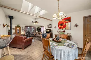 14435 Vail Cut Off Rd SE, Rainier, WA 98576 - Photo 7