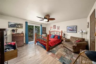 14435 Vail Cut Off Road SE, Rainier, WA 98576 - Photo 11