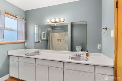 1746 Military Road, Centralia, WA 98531 - Photo 19