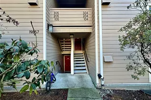 19851 25th Ave NE, Shoreline, WA 98155 - Photo 3