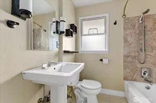 2515 27th Ave W, Seattle, WA 98199 - Photo 13