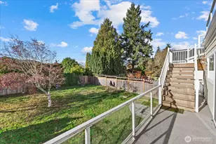 2515 27th Ave W, Seattle, WA 98199 - Photo 25