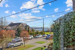 2515 27th Ave W, Seattle, WA 98199 - Photo 9