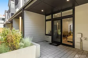 8333 E 12th Ave NW, Seattle, WA 98117 - Photo 23